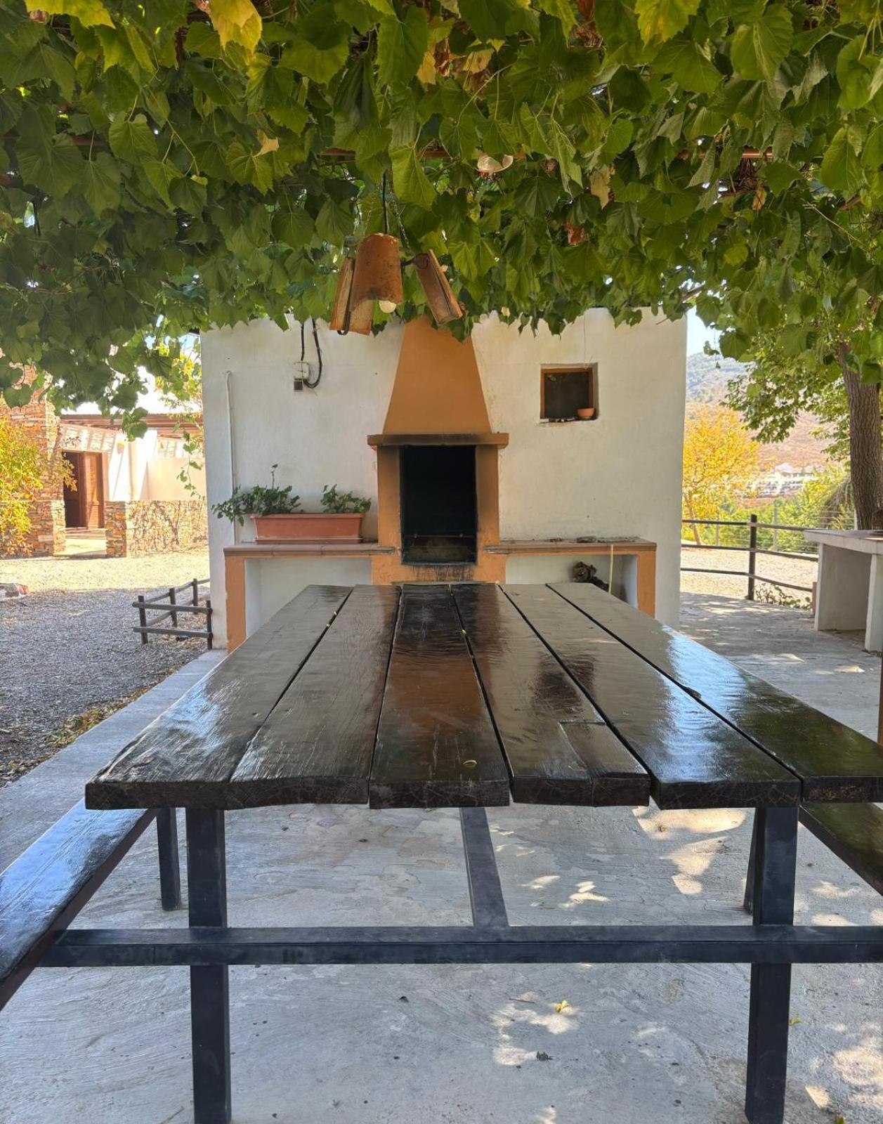 El Domingo En El Valle Fondón Eksteriør billede